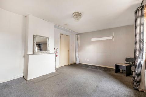 undefined, Dundee DD4