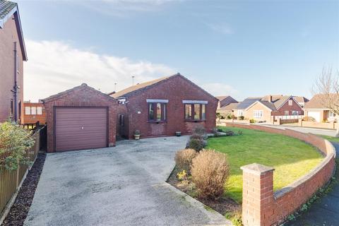 2 bedroom detached bungalow for sale, Holme Drive, Burton-Upon-Stather