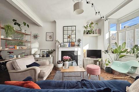 3 bedroom terraced house for sale, Morley Road, London E15