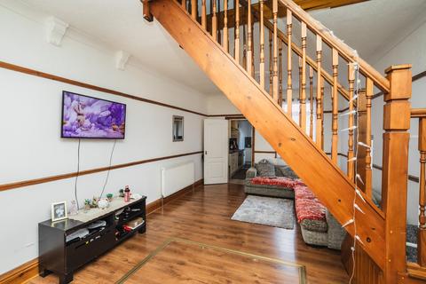 2 bedroom terraced house for sale, Cranbrook Road, Doncaster DN1