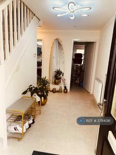4 bedroom detached house to rent, Bedford St, Swindon, SN4