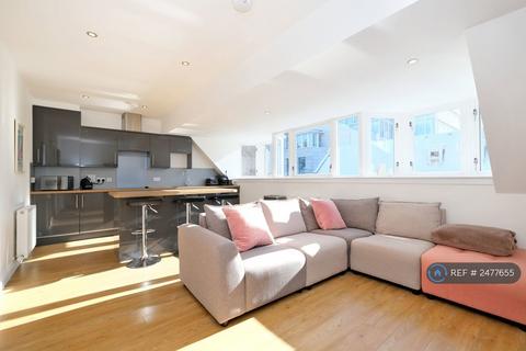 undefined, Union Street, Aberdeen, AB10