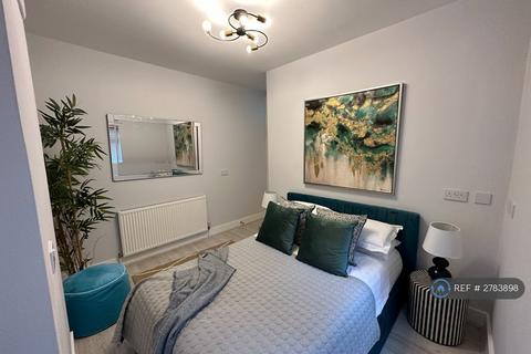 undefined, Ling Road, London, E16