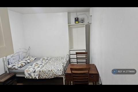 undefined, Walthamstow, London, E17