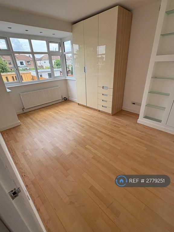 Rear Bedroom