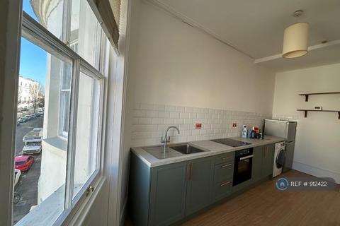 1 bedroom flat to rent, Lansdowne Place, Hove, BN3