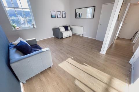 undefined, Catharine Street, L8 7NE,