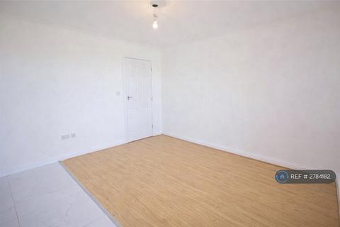 undefined, High St, Ilford, IG6