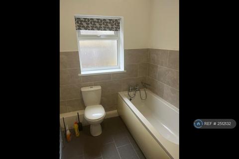 3 bedroom terraced house to rent, Pleasant View, Pentre, CF41