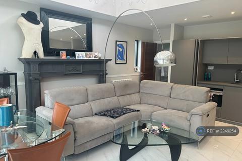 undefined, Clearview, Newquay, TR7