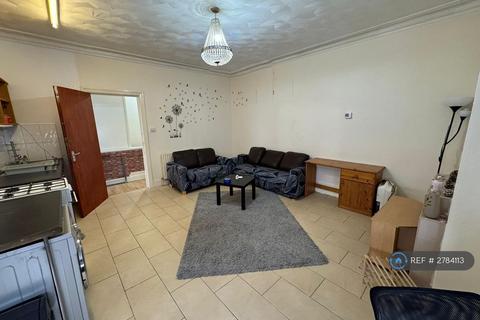 2 bedroom flat to rent, Southampton, Southampton, SO14