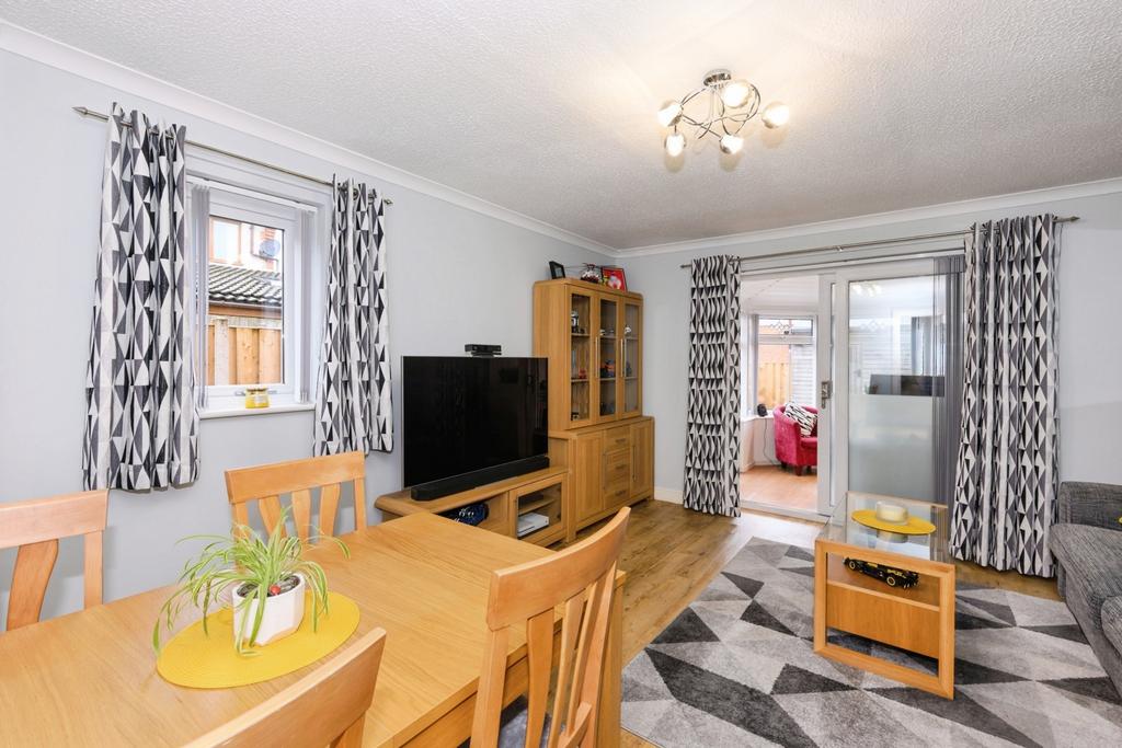 Living/Dining Room