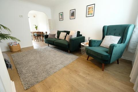 2 bedroom end of terrace house for sale, Larkspur Drive, Marchwood SO40