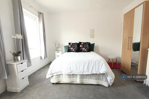 undefined, Grange Avenue, Reading, RG6