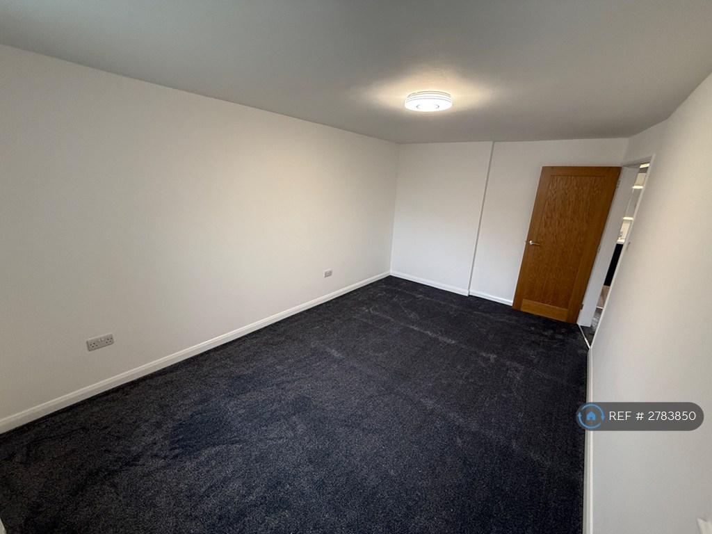 Master Bedroom 2