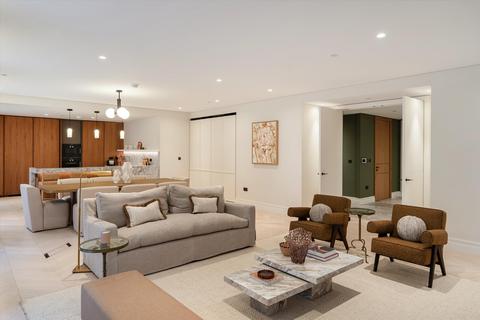 One Carrington Street, Mayfair, London, W1J 7AF