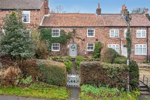 4 bedroom terraced house for sale, Brandsby Street, Crayke, York