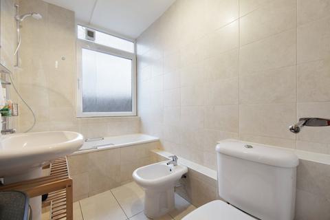 2 bedroom flat to rent, Athena Court, 2 Finchley Road, St John's Wood, London