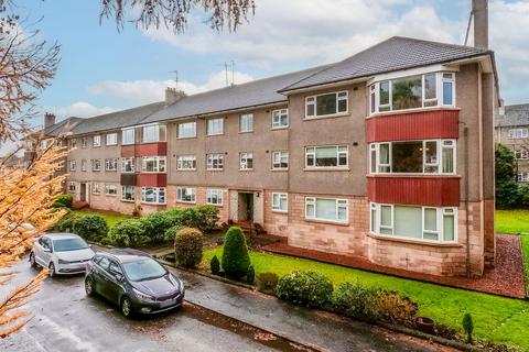 3 bedroom flat for sale, Dorchester Place, Flat 30, Chesterfield Court, Kelvindale, Glasgow, G12 0BW