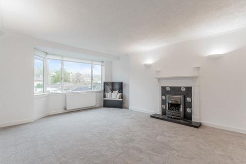 3 bedroom flat for sale, Dorchester Place, Flat 30, Chesterfield Court, Kelvindale, Glasgow, G12 0BW