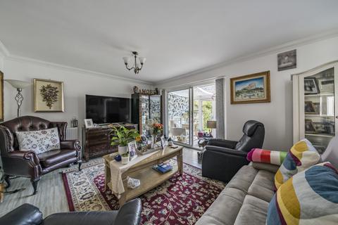 3 bedroom bungalow for sale, Bonsey Close, Surrey GU22