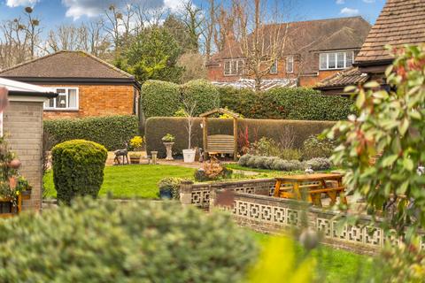 undefined, Chapel Lane, Stoke Poges