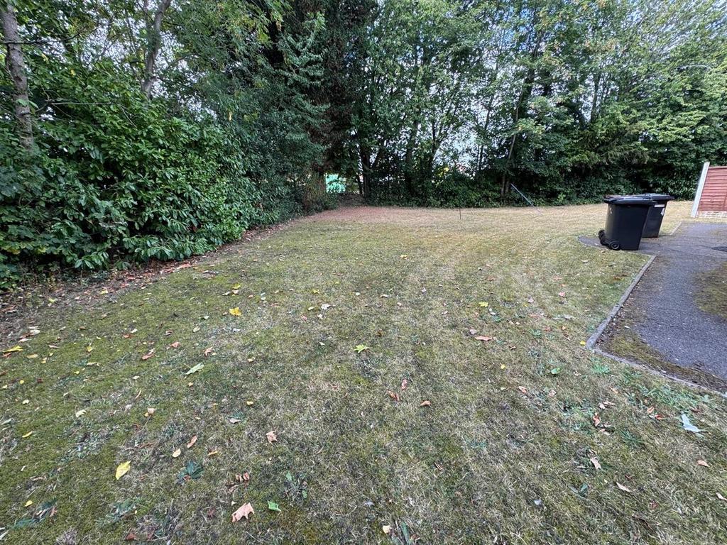 Communal Grounds