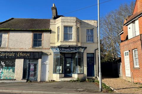 undefined, 68 Sedlescombe Road South, St. Leonards-on-Sea, East Sussex, TN38 0TJ