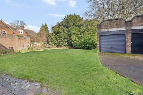 undefined, Grove Avenue, Sutton