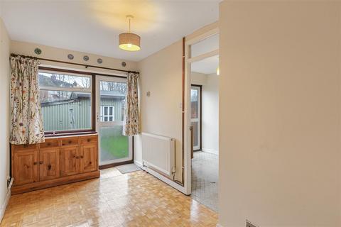 undefined, Ashton Close, Sutton
