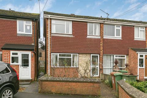 Ashton Close, Sutton