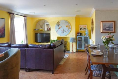2 bedroom flat for sale, Old London Road, Patcham Village, Brighton