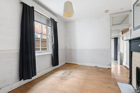 3 bedroom terraced house for sale, Inglethorpe Street, Bishops Park, Fulham, London