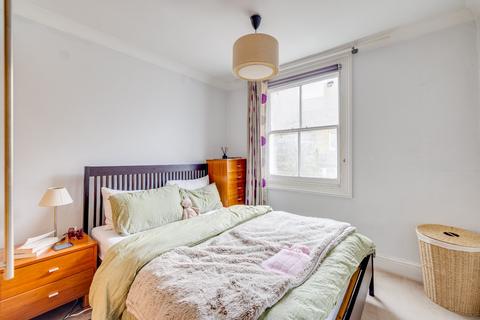 1 bedroom flat for sale, Fulham Palace Road, Bishops Park, London