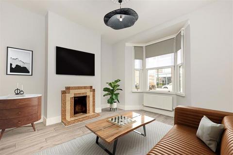 undefined, Waldegrave Road, Teddington TW11