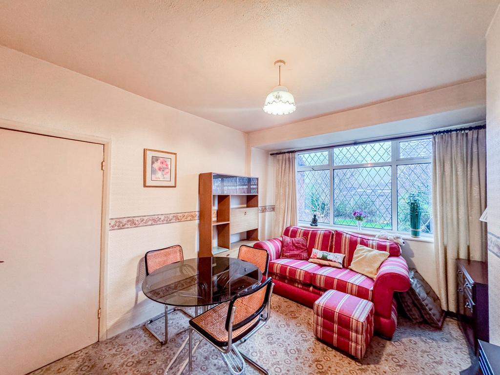 Rear Lounge / Dining Room