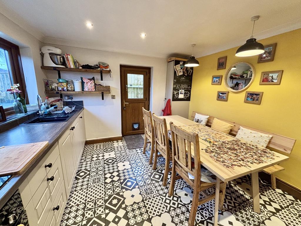 Kitchen/Dining Room