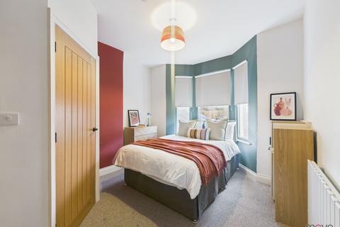 1 bedroom in a house share to rent, 37 Henry Road, Gloucester GL1