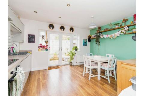 2 bedroom flat for sale, Bourne Road, Southampton, SO15