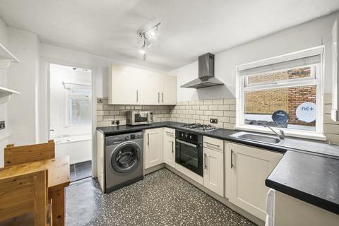 undefined, Boston Road, Hanwell, W7