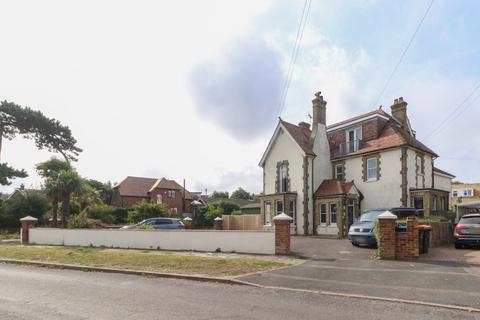 3 bedroom flat for sale, Berkeley Road, Birchington, CT7