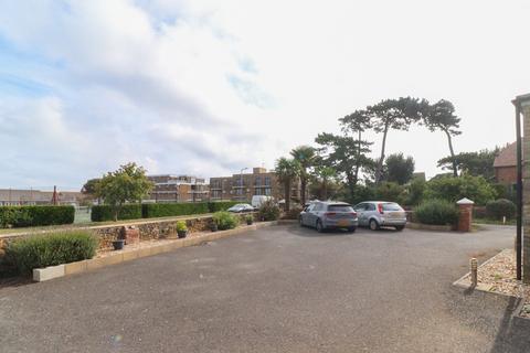 3 bedroom flat for sale, Berkeley Road, Birchington, CT7