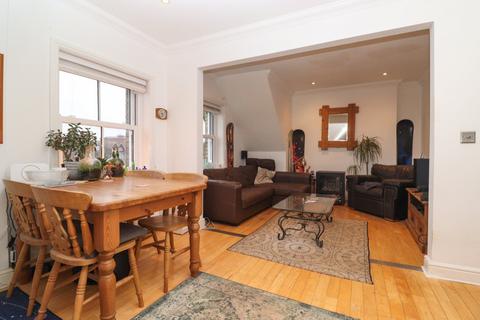 3 bedroom flat for sale, Berkeley Road, Birchington, CT7