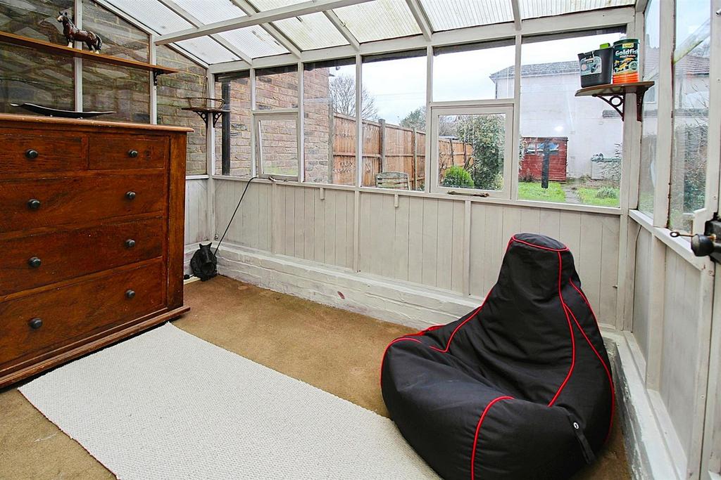 Lean to / conservatory