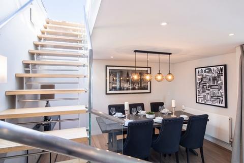 undefined, Penthouse, Merchant Square, W2