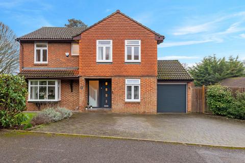 undefined, Auriol Park Road, Worcester Park KT4