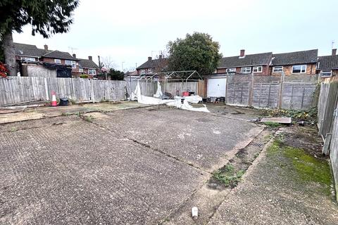 undefined, Garage Compound at 197-203 Lower Lees Road, Berkshire, SL2 2AB