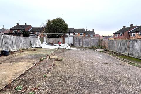undefined, Garage Compound at 197-203 Lower Lees Road, Berkshire, SL2 2AB