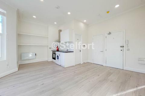 1 bedroom apartment to rent, Seven Sisters Road, London, N15