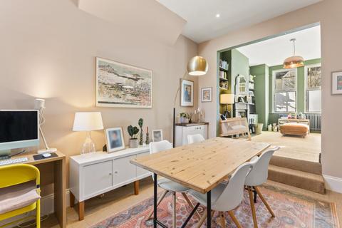 undefined, Lincoln Road, London, SE25